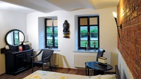 Apartament 4